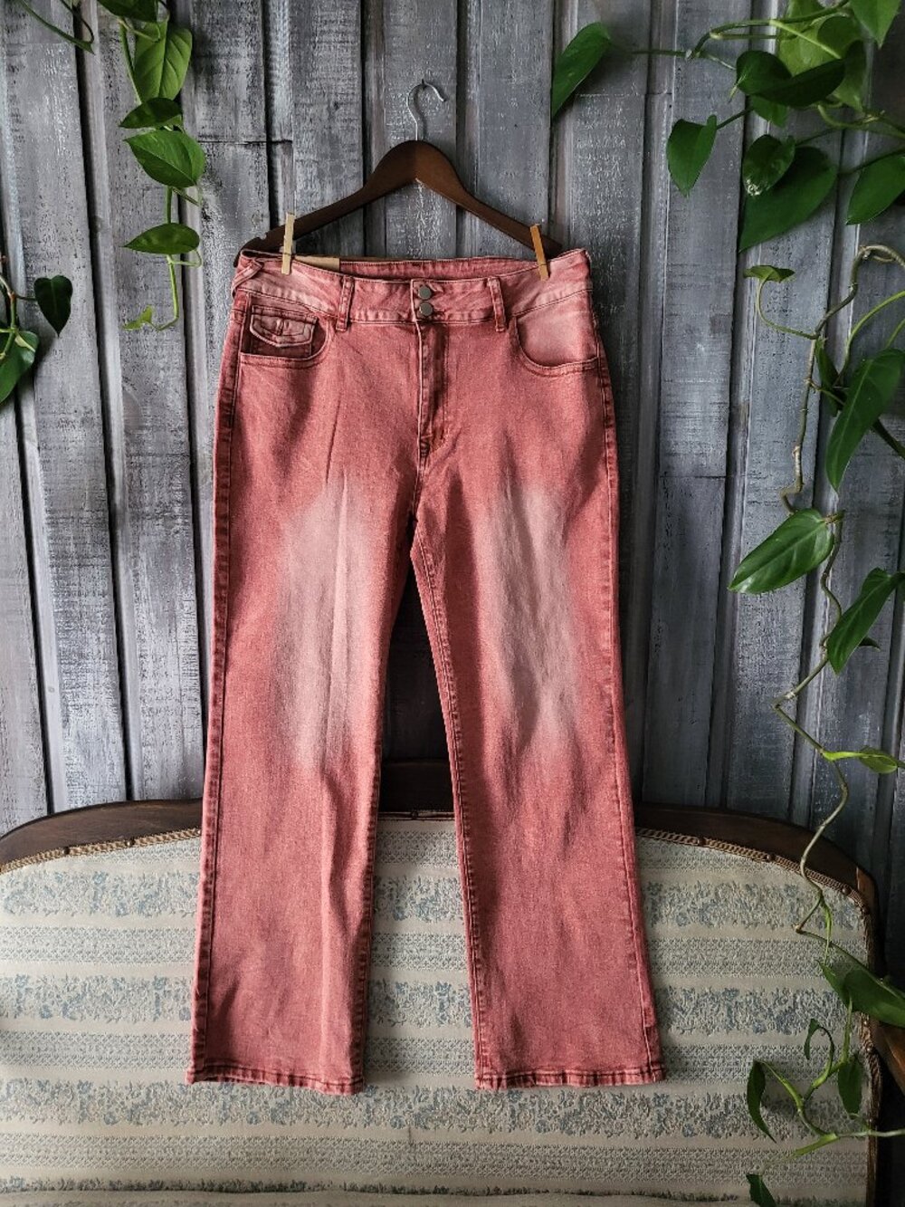 NWT Pink Coral Wide Leg High Rise Jeans XXL Fits like a size 33/34 waist